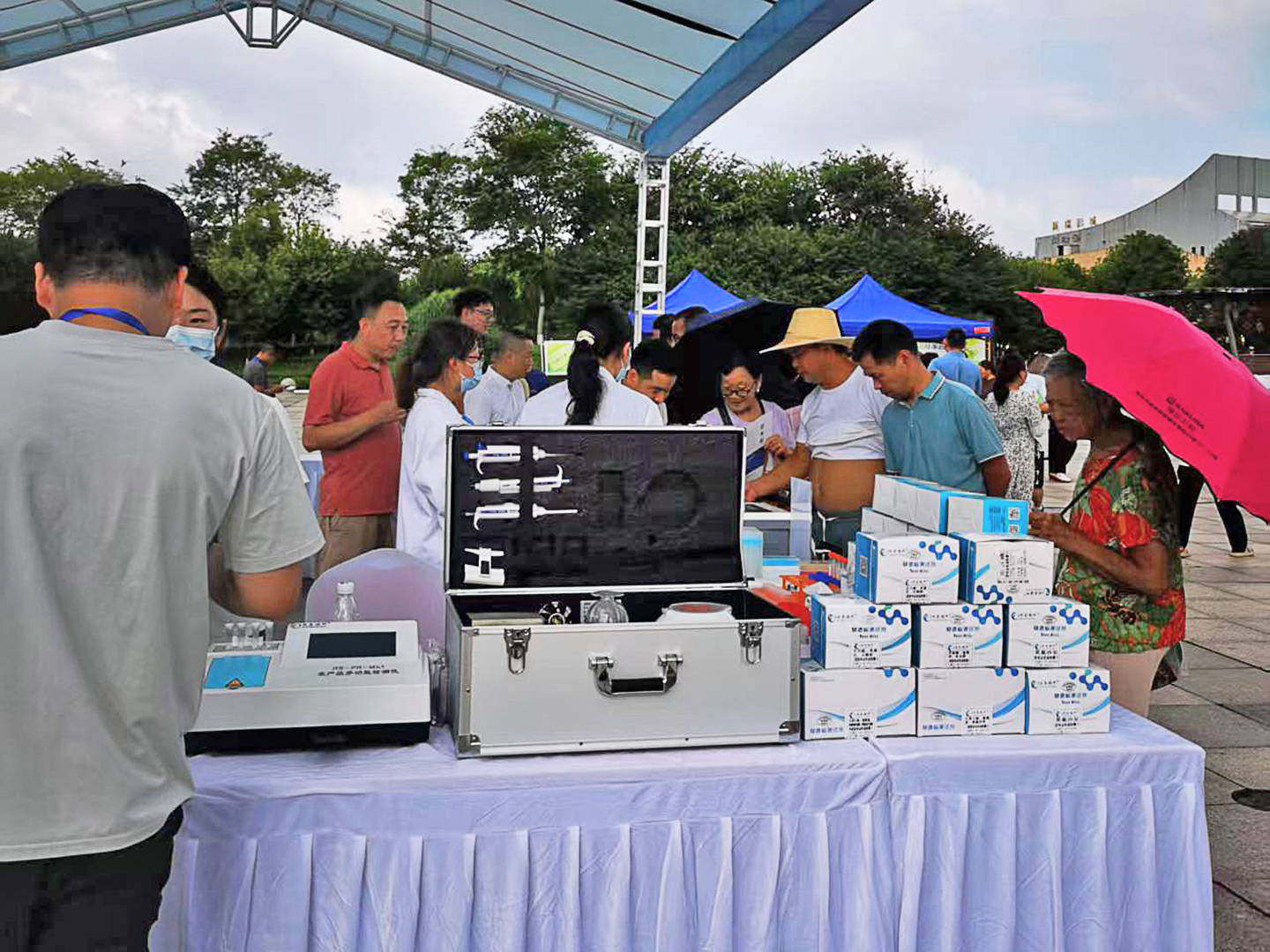 1754046608744018.jpg 25农业部食安活动日_微信图片_20250729161924_55.jpg